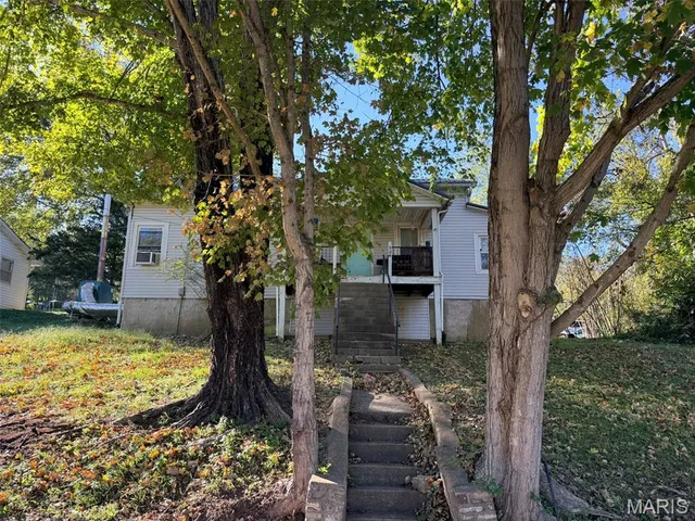 $68,000 | 604 East Main Street, Marble Hill, MO 63764