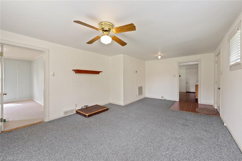 1626 Southwest School Road Clemmons, NC 27012 - Photo 11 of 35 Gallery Image 11
