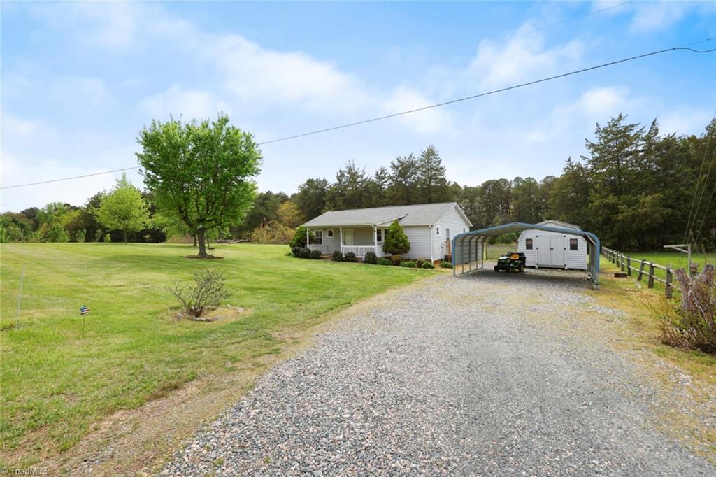 1626 Southwest School Road Clemmons, NC 27012 - Photo 3 of 35 Gallery Image 3