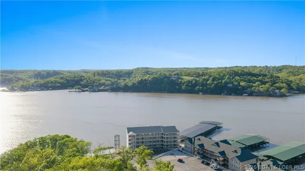 $449,000 | 290 Plaza Bch Drive, Unit 3A, Camdenton, MO 65020