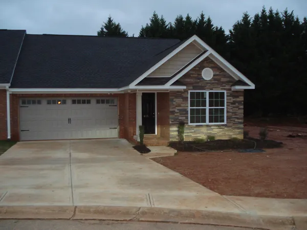 $279,000 | 413 Amelia Springs Lane, Moore, SC 29369