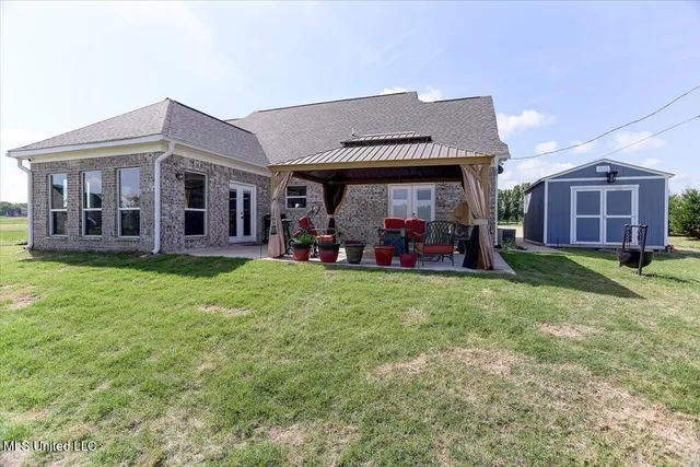 $415,000 | 179 Palomino Run, Holly Springs, MS 38635