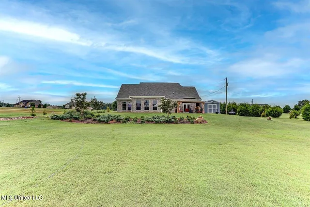$415,000 | 179 Palomino Run, Holly Springs, MS 38635