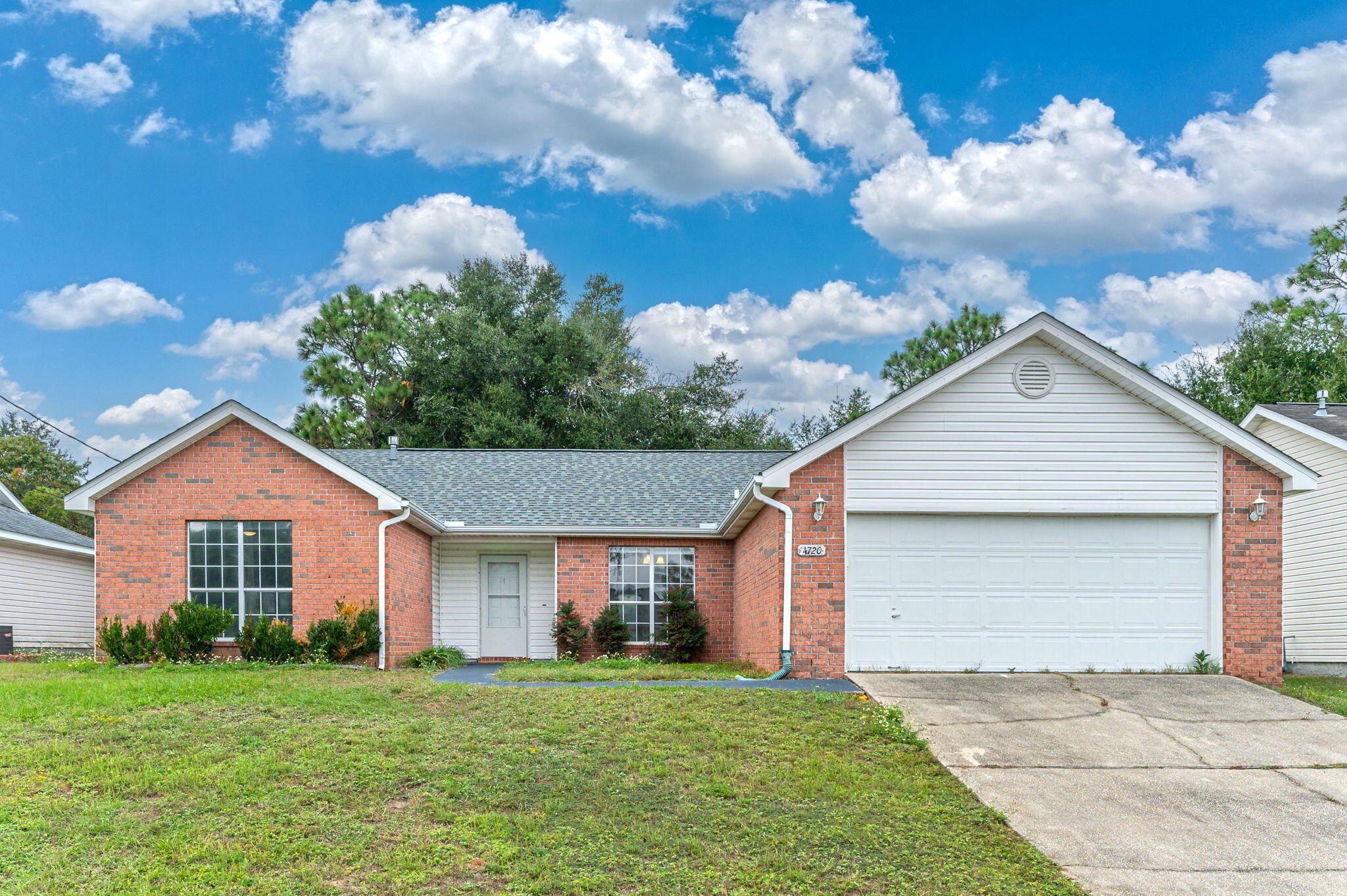 1-web-or-mls-4720-whitewater-ln