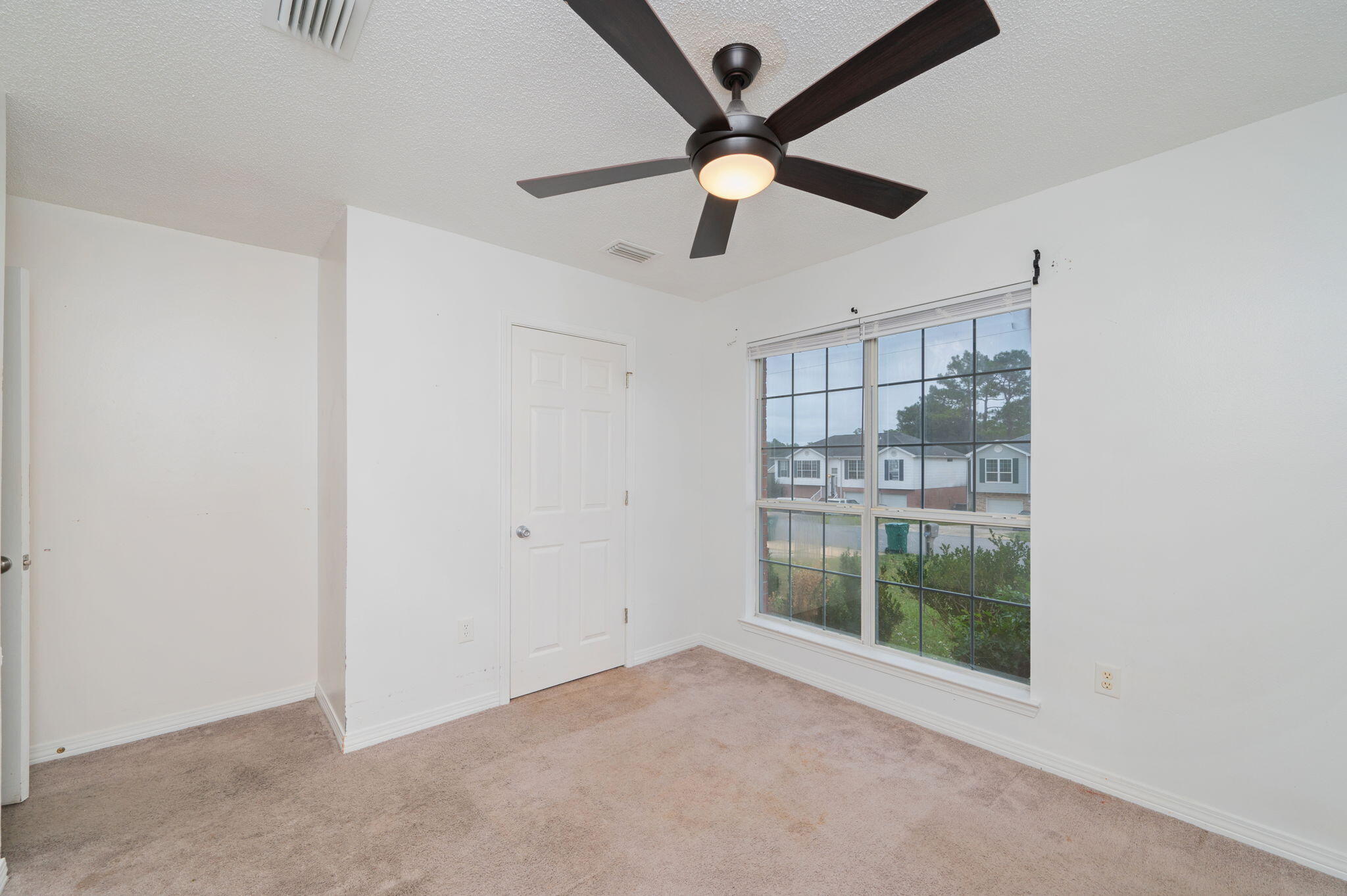 4720 Whitewater Lane Crestview, FL 32539 - Photo 23 of 38 23-web-or-mls-4720-whitewater-ln