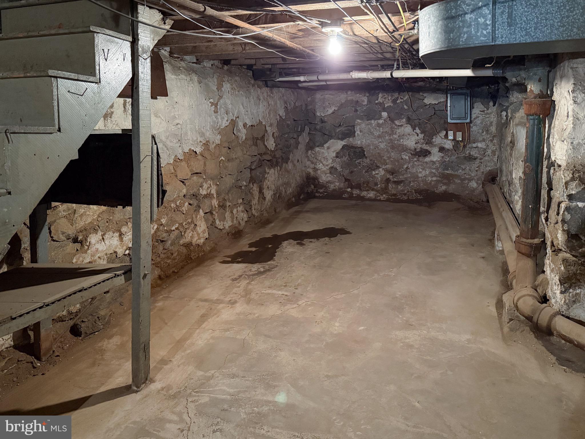 6519 Marsden Street Philadelphia, PA 19135 - Photo 21 of 24 a view of water heater room