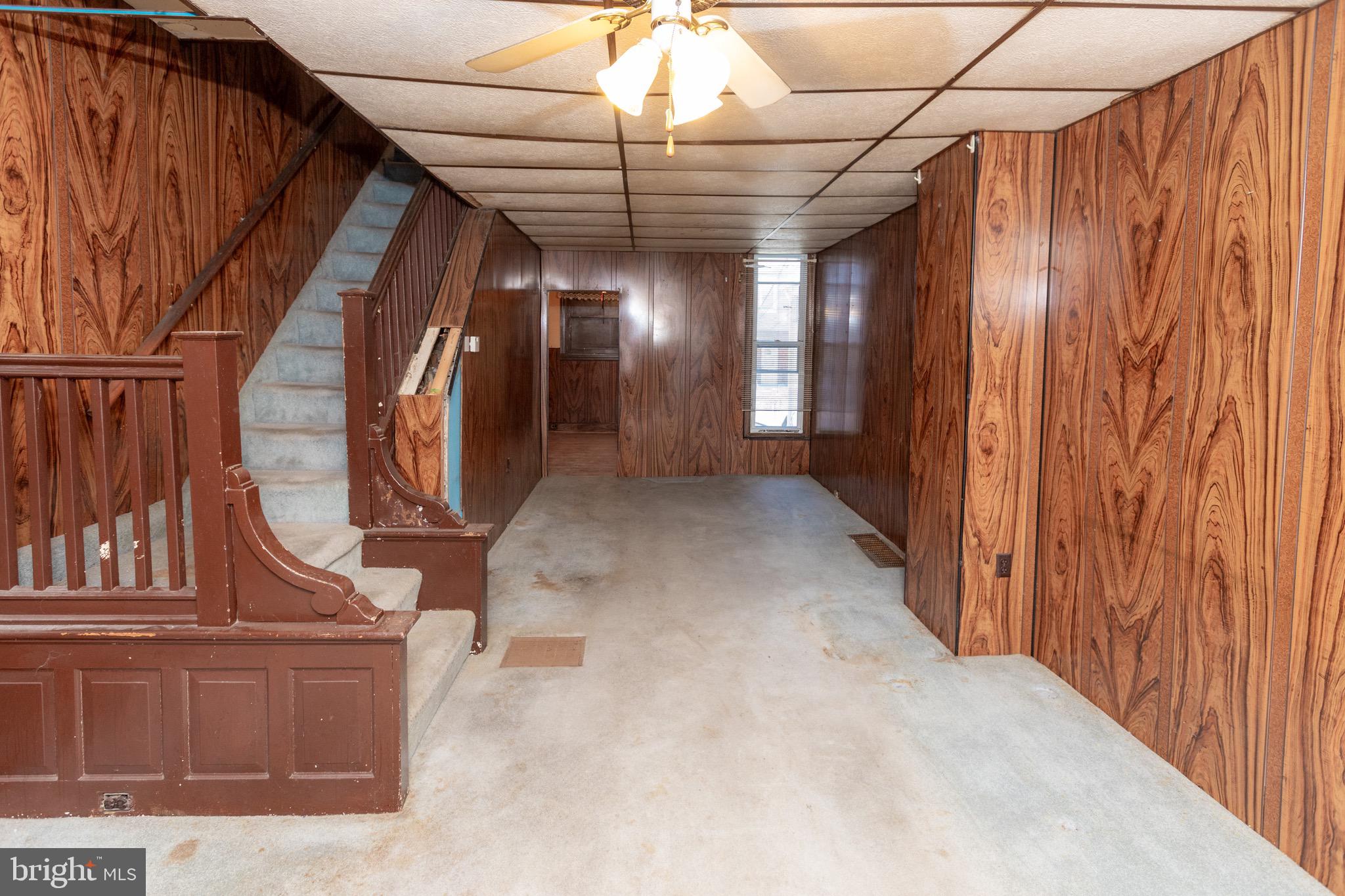 6519 Marsden Street Philadelphia, PA 19135 - Photo 3 of 24 a view of a interior of the house
