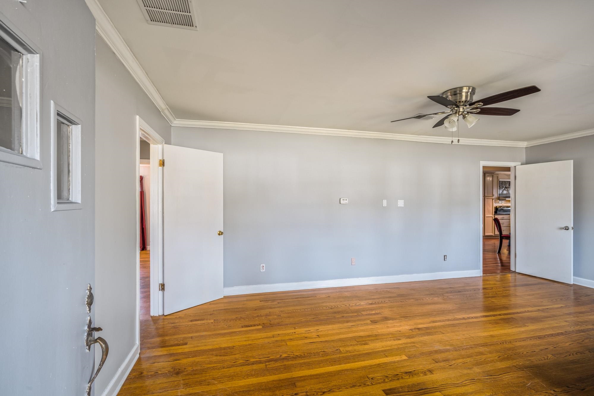 3087 James Road Memphis, TN 38128 - Photo 3 of 25 a view of a room with a ceiling fan