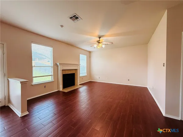 $1,600 | 5204 Lions Gate Lane, Killeen, TX 76549