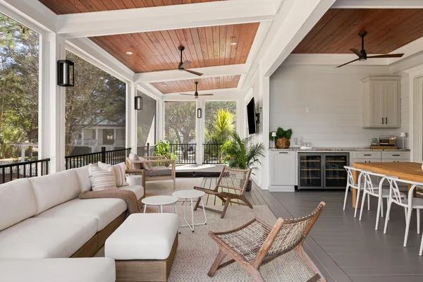 $2,095,000 | 102 Bellinger Street, Daniel Island, SC 29492