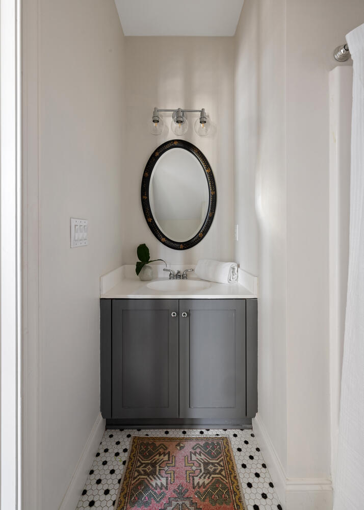 102 Bellinger Street Daniel Island, SC 29492 - Photo 36 of 60 Ensuite for Guest Suite Four