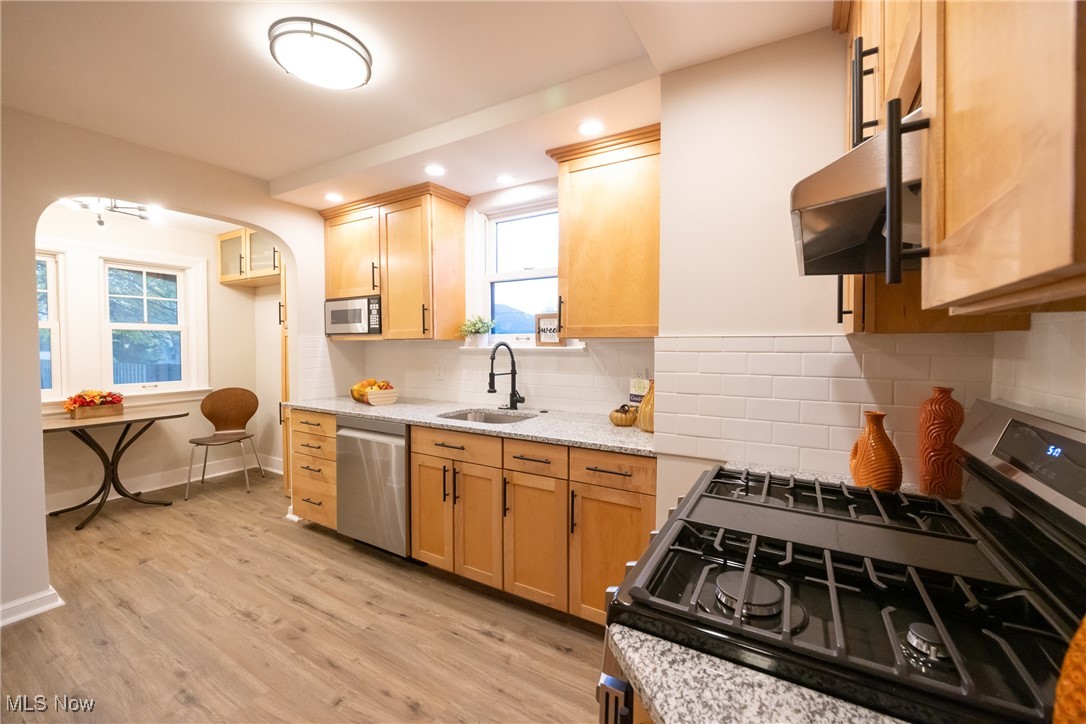 2292 Allison Road University Heights, OH 44118 - Photo 19 of 44 Gallery Image 19