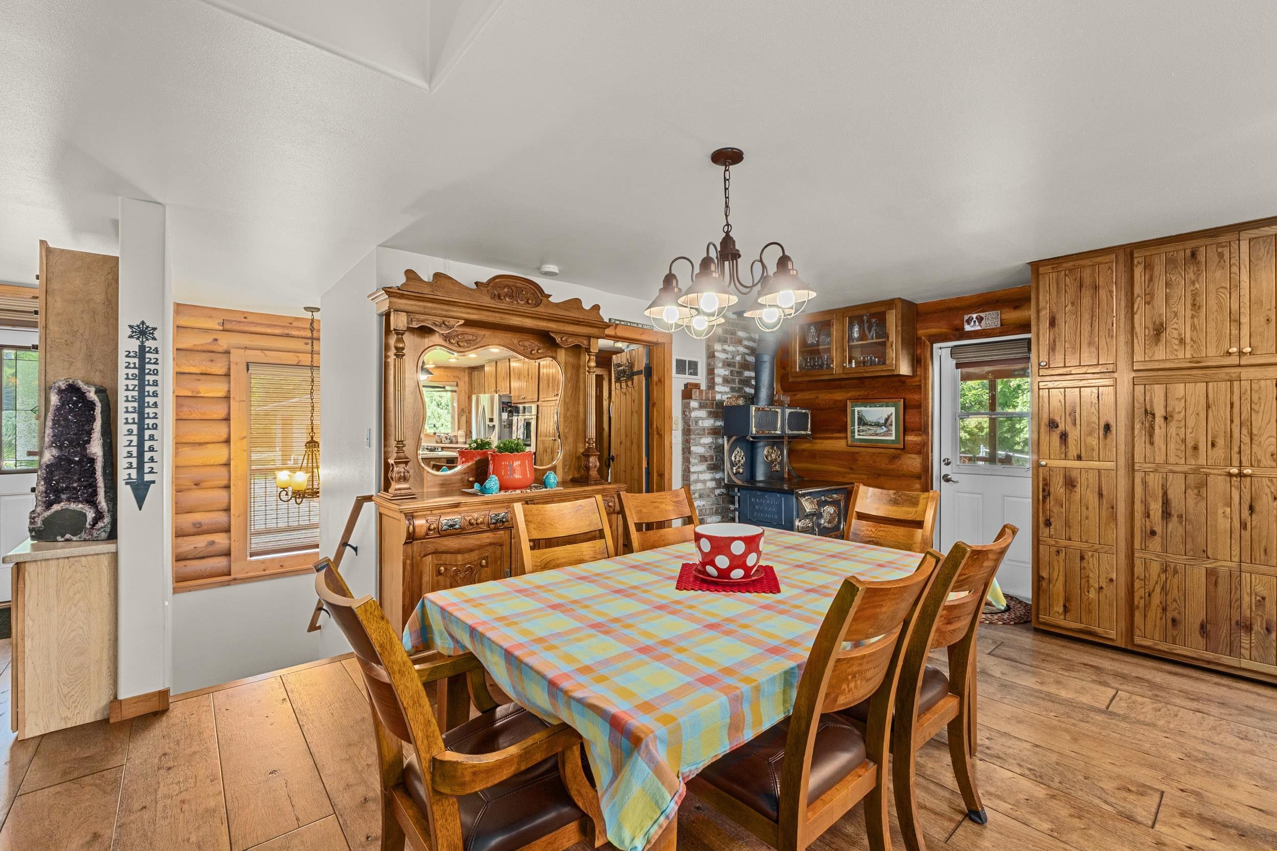 312 Stecker Road Ione, WA 99139 - Photo 5 of 42