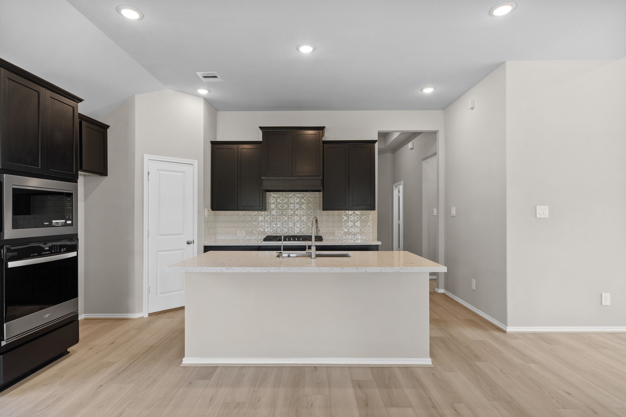 9502 Sierra Crest Lane Porter, TX 77365 - Photo 3 of 33