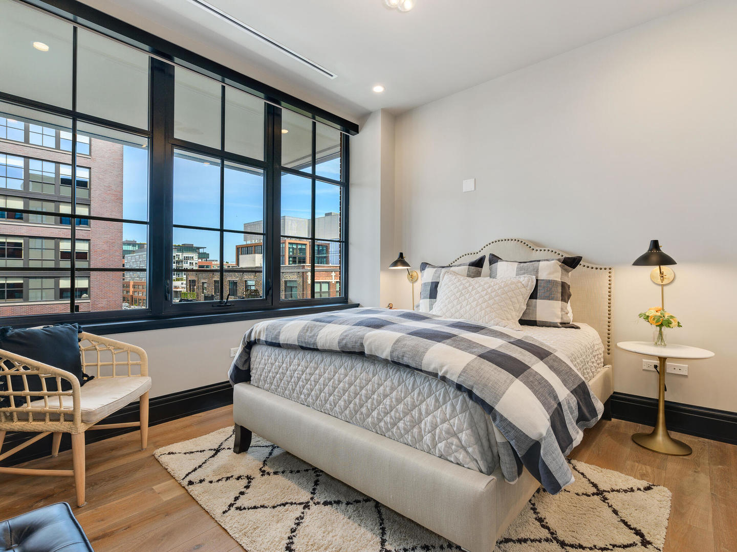 1109 West Washington Boulevard, Unit 7A Chicago, IL 60607 - Photo 35 of 41 a bedroom with a bed and a window