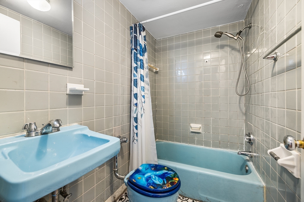 100 Lanark Road, Unit 8 Boston, MA 02135 - Photo 13 of 20