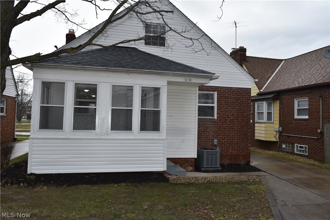 4098 Ellison Road South Euclid, OH 44121 - Photo 21 of 22 Gallery Image 21