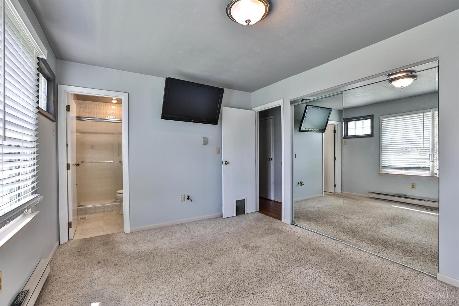 6035 Kyles Station Road Hamilton, OH 45011 - Photo 18 of 41