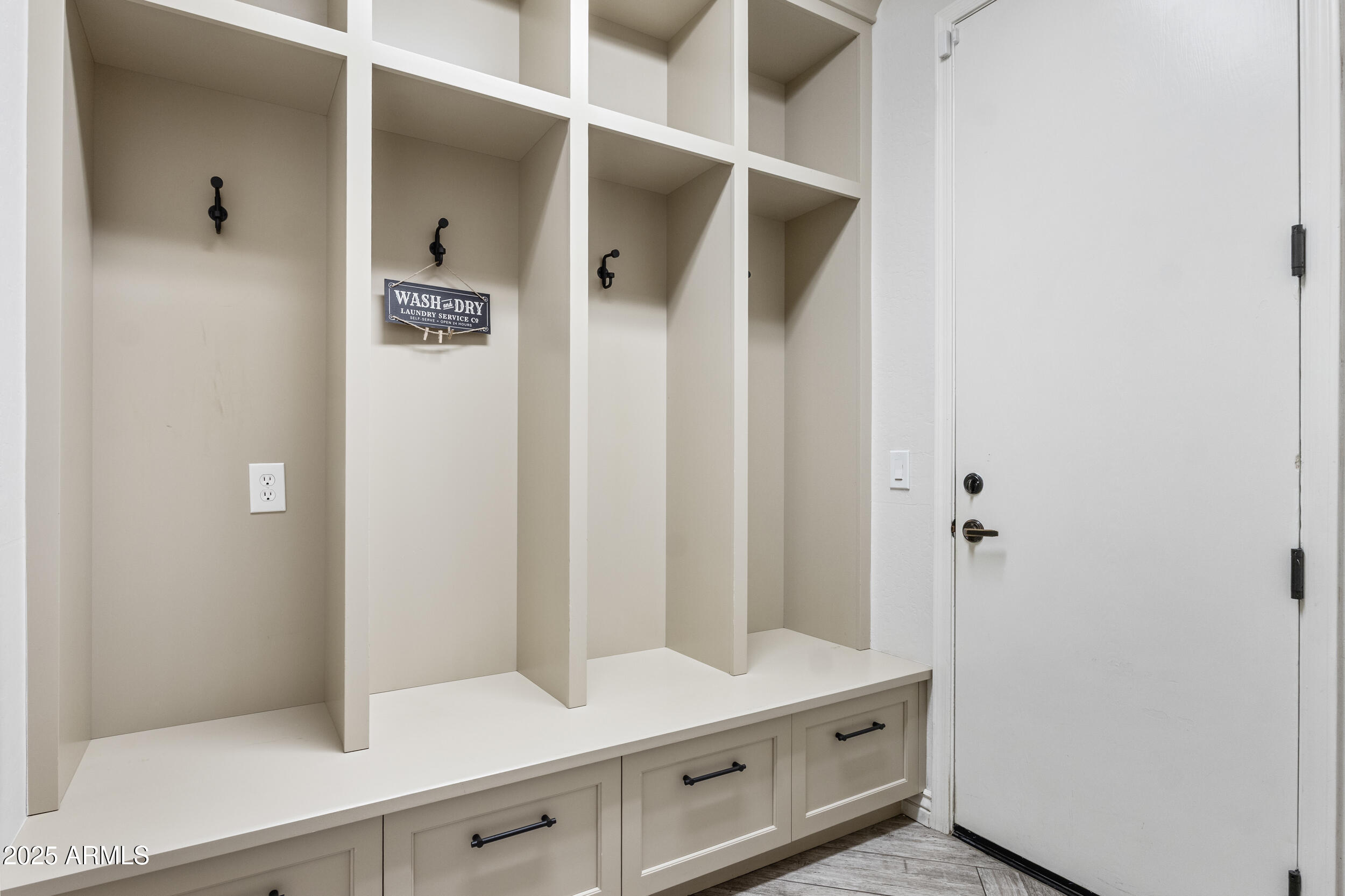 3973 East Hashknife Road Phoenix, AZ 85050 - Photo 18 of 77 20_img_17