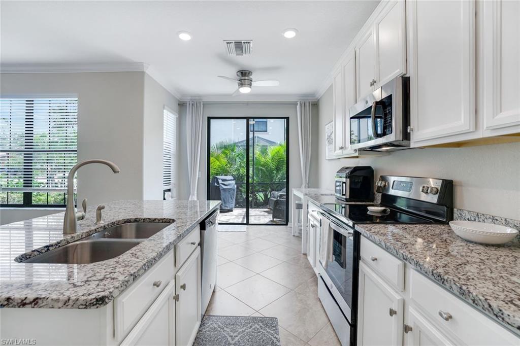 1141 Antaras Court North, Unit 25 Naples, FL 34113 - Photo 6 of 43 Kitchen