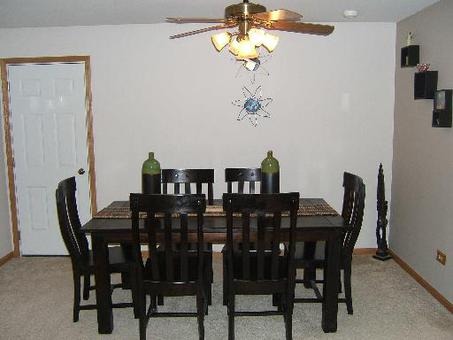 887 Golf Course Road, Unit 4 Crystal Lake, IL 60014 - Photo 4 of 8