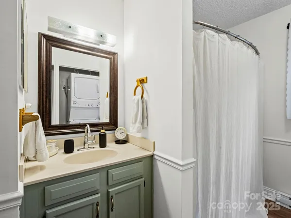$345,000 | 950 Main Street, Unit 5, Black Mountain, NC 28711