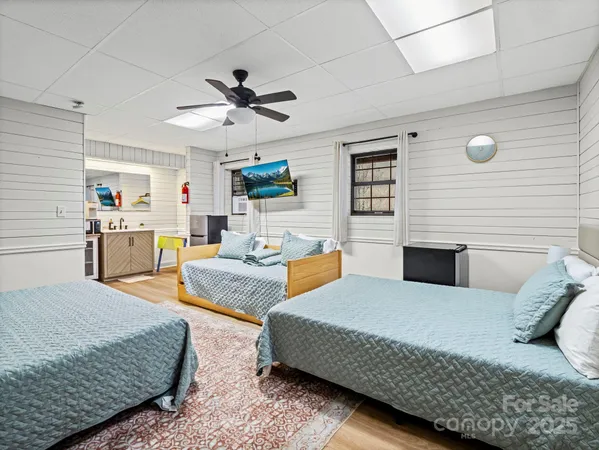 $345,000 | 950 Main Street, Unit 5, Black Mountain, NC 28711