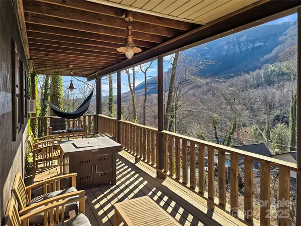 $345,000 | 950 Main Street, Unit 5, Black Mountain, NC 28711