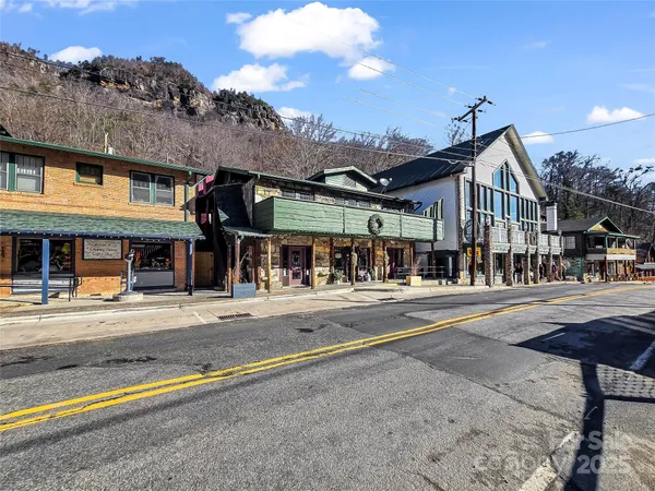 $345,000 | 950 Main Street, Unit 5, Black Mountain, NC 28711