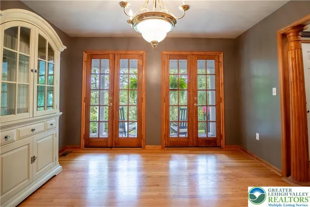 $649,900 | 855 Constitution Avenue, Pen Argyl, PA 18072