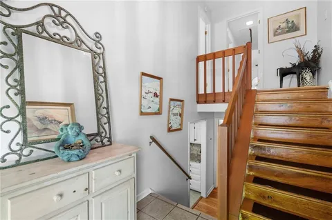 a view of entryway