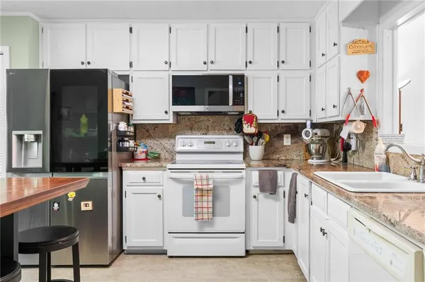 $349,500 | 1866 D'Youville Lane, Atlanta, GA 30341