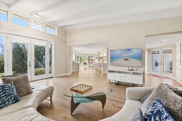 $1,399,000 | 12550 Lakeshore Drive, Clermont, FL 34711