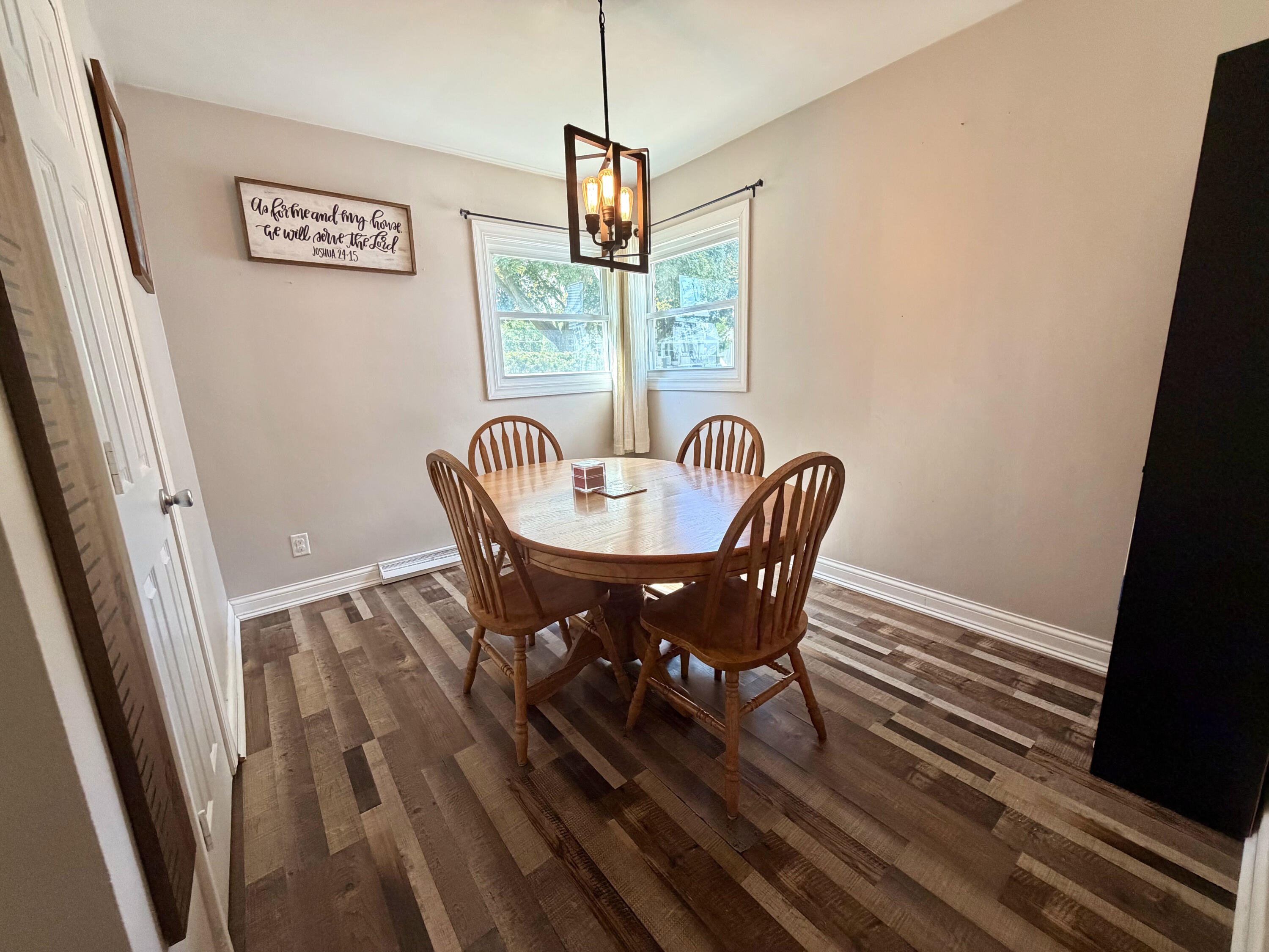 144 South 71st Street Milwaukee, WI 53214 - Photo 8 of 26 Bedroom 1/dinning room
