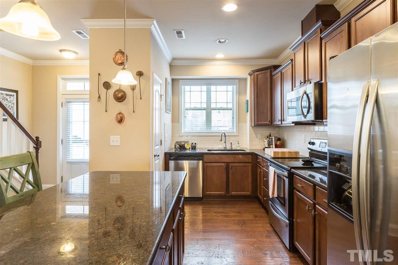 2820 Carter Finley Place Raleigh, NC 27606 - Photo 6 of 30 Gallery Image 6