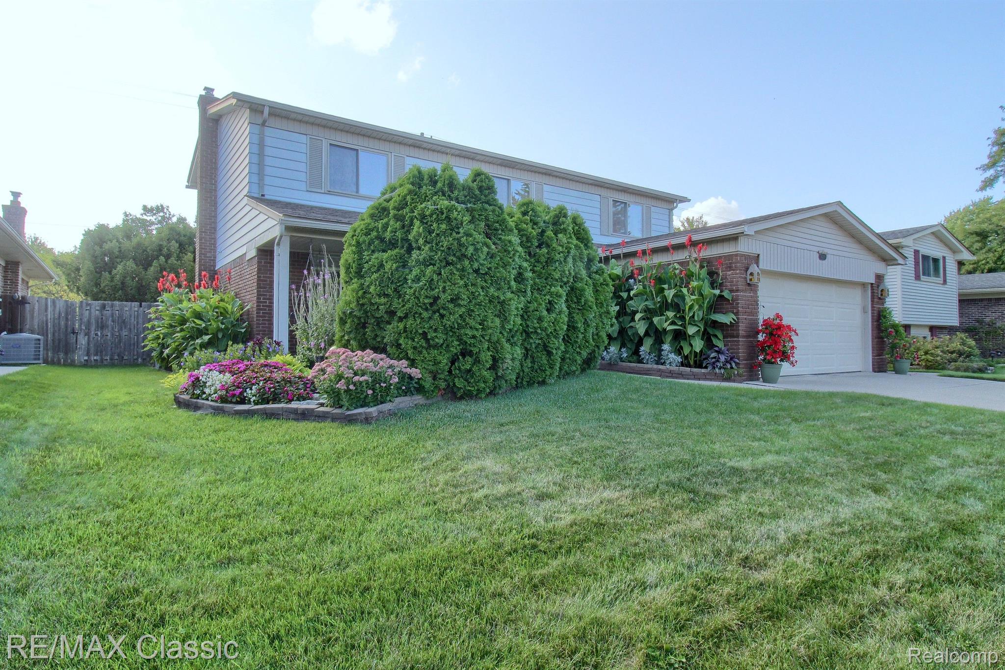 6079 Wedgewood Road Canton, MI 48187 - Photo 2 of 30 Gallery Image 2
