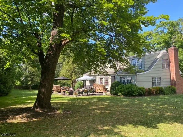 $1,150,000 | 11 Miller Avenue, Oldwick, NJ 08858