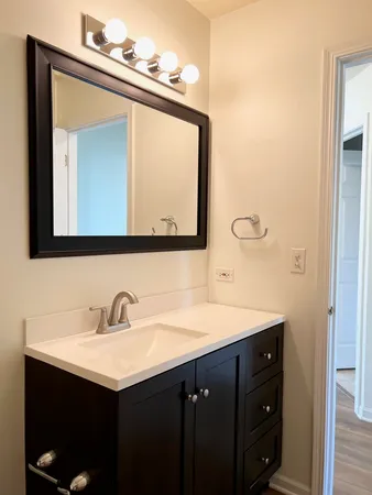$2,900 | 601 Blackstone Court, Aurora, IL 60504