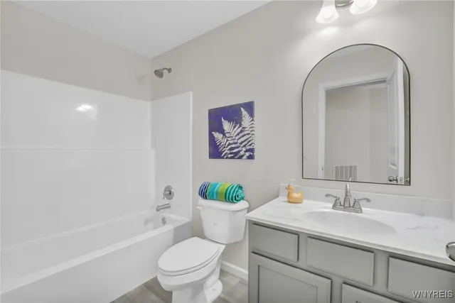 $439,900 | 26 Rosalind Drive, Evans, NY 14006