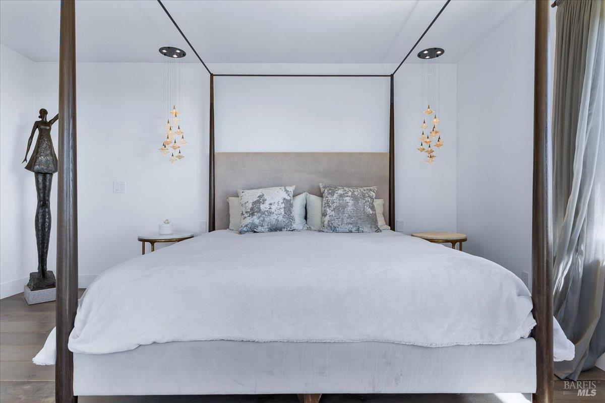 3100 Muniz Ranch Road Jenner, CA 95450 - Photo 33 of 62 Side lights by Studio Bel Vetro