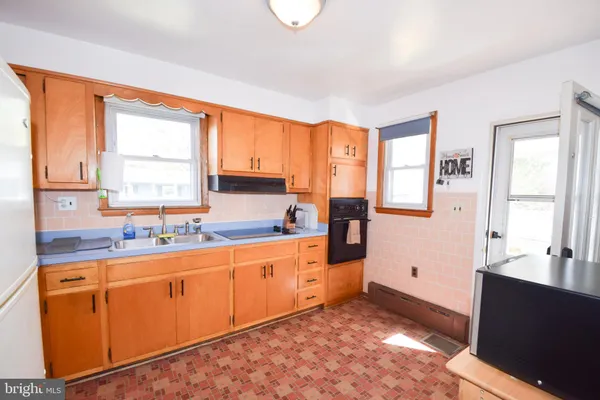 $299,999 | 8300 Bear Creek Drive, Baltimore, MD 21222