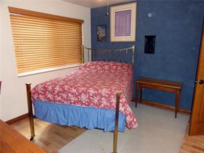 180 Evergreen Road, Unit 202E Dillon, CO 80435 - Photo 15 of 24 a bedroom with a bed and a window