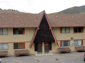 180 Evergreen Road, Unit 202E Dillon, CO 80435 - Photo 23 of 24 a aerial view of a house with a parking space