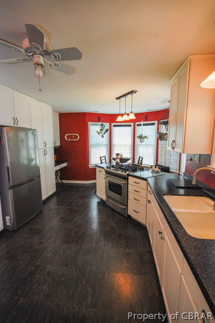 353 Sibleys Landing Road Saluda, VA 23149 - Photo 18 of 27
