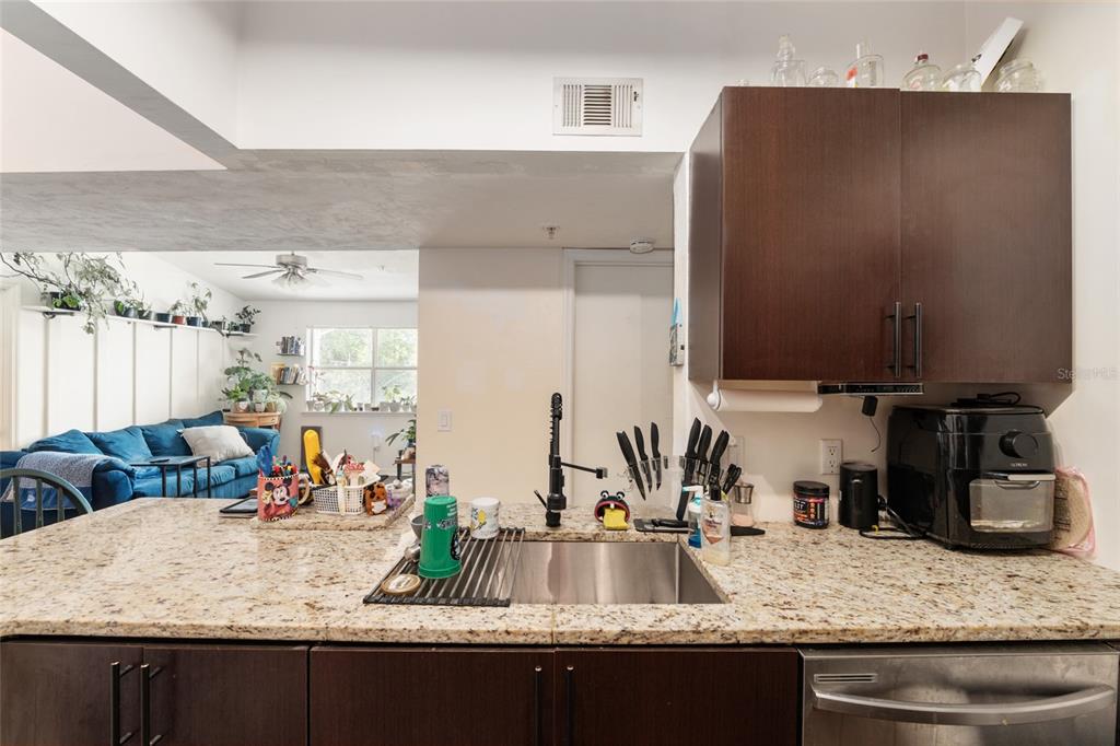 2360 Southwest Archer Road, Unit 811 Gainesville, FL 32608 - Photo 19 of 32 Gallery Image 19