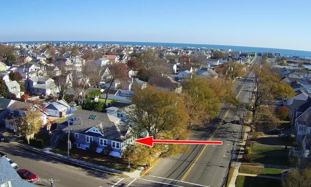 an aerial view of multiple house