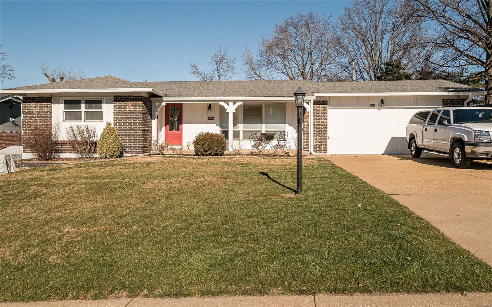 9505 Garber Road St. Louis, MO 63126 - Photo 1 of 45 Gallery Image 1