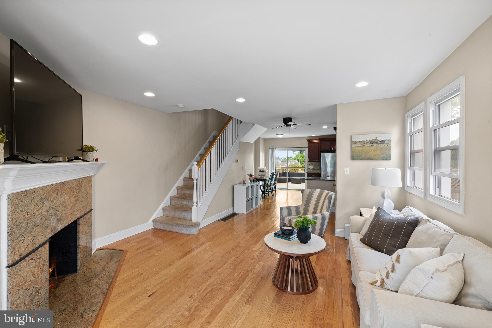 554 Wales Road Havertown, PA 19083 - Photo 6 of 26