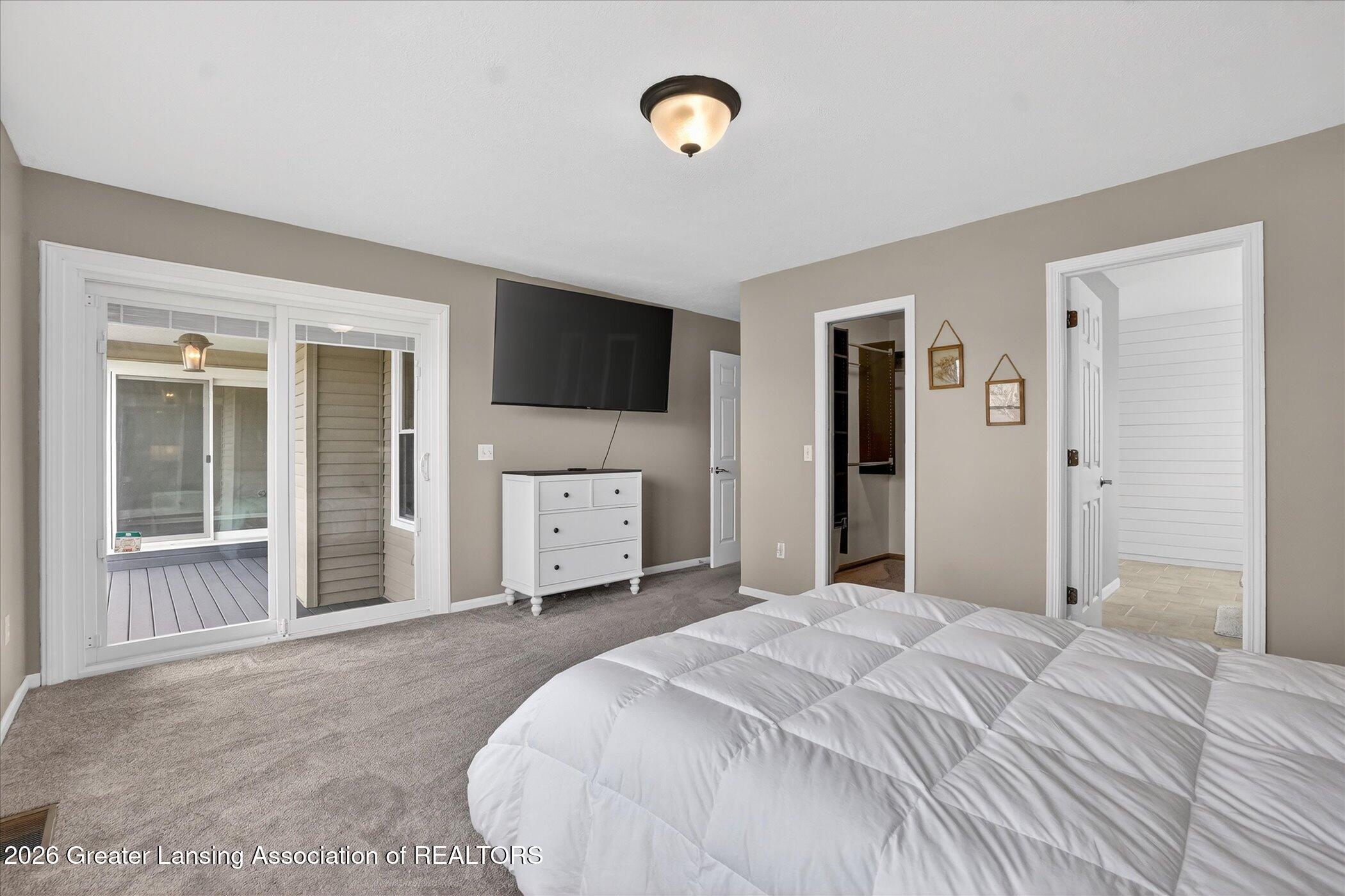 860 Gaiser Road Owosso, MI 48867 - Photo 30 of 66 30-869-Gaiser-Rd-WindowStill-Photography