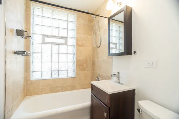 $165,000 | 600 Elgin Avenue, Unit GB, Forest Park, IL 60130